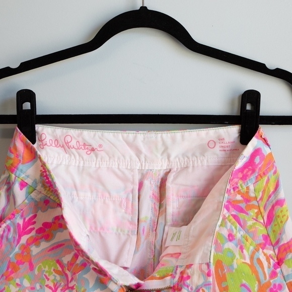 Lilly Pulitzer The Callahan coral print shorts-0 - Picture 3 of 4